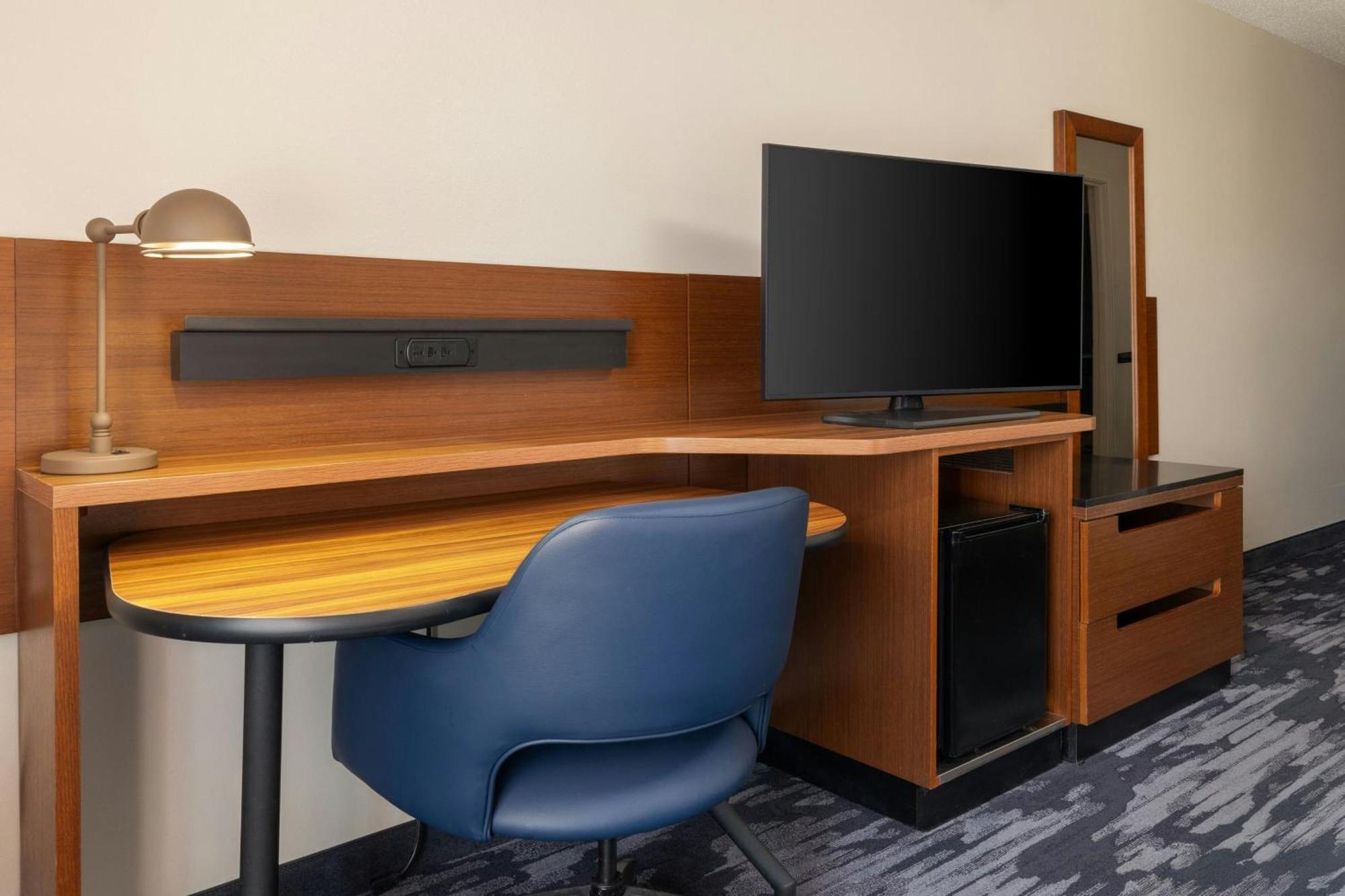 Fairfield Inn And Suites By Marriott Cincinnati Eastgate Eksteriør billede