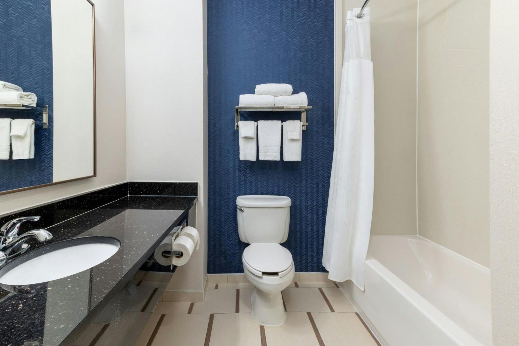 Fairfield Inn And Suites By Marriott Cincinnati Eastgate Eksteriør billede