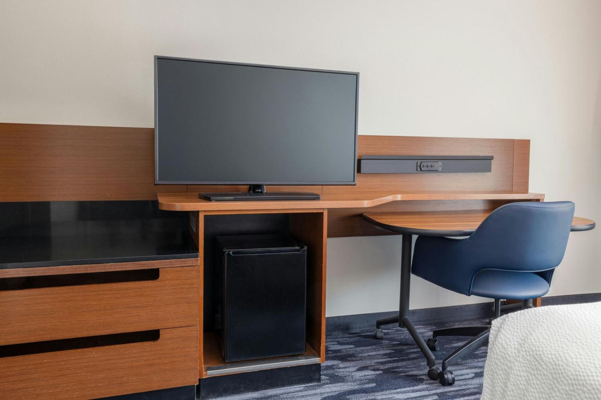 Fairfield Inn And Suites By Marriott Cincinnati Eastgate Eksteriør billede